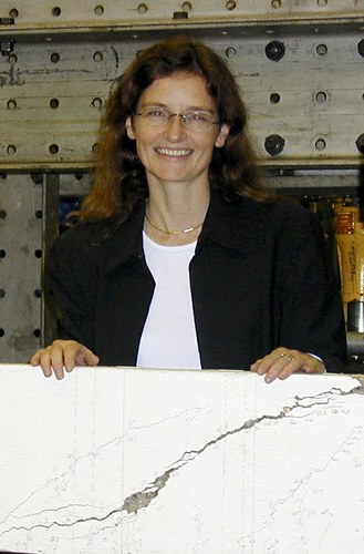 Dr. Janet  Lees