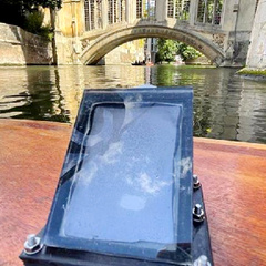 RESEARCH HIGHLIGHT - Solar-powered device produces clean water and clean fuel at the same time