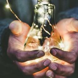 Clean energy: experts outline how governments can successfully invest before it’s too late 