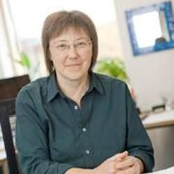 Claire  Barlow
