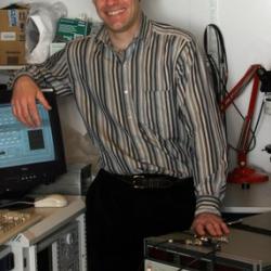 Professor Henning  Sirringhaus