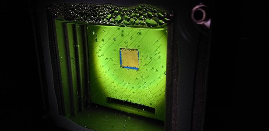 'Artificial leaf’ successfully produces clean gas