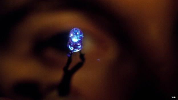 Invention of blue LEDs receives Physics Nobel